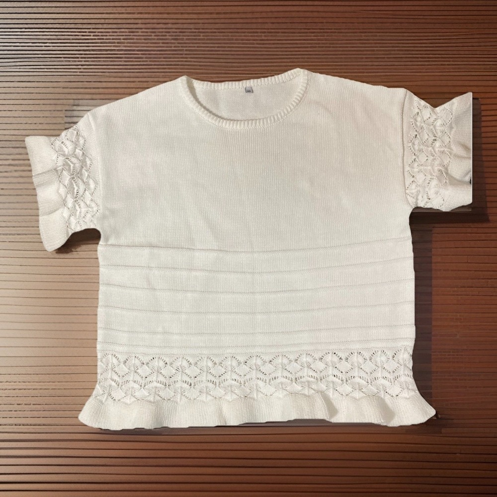 White Knit Ruffle Top XS Cottagecore Soft Girl Feminine‎ Lace Detail Sweater